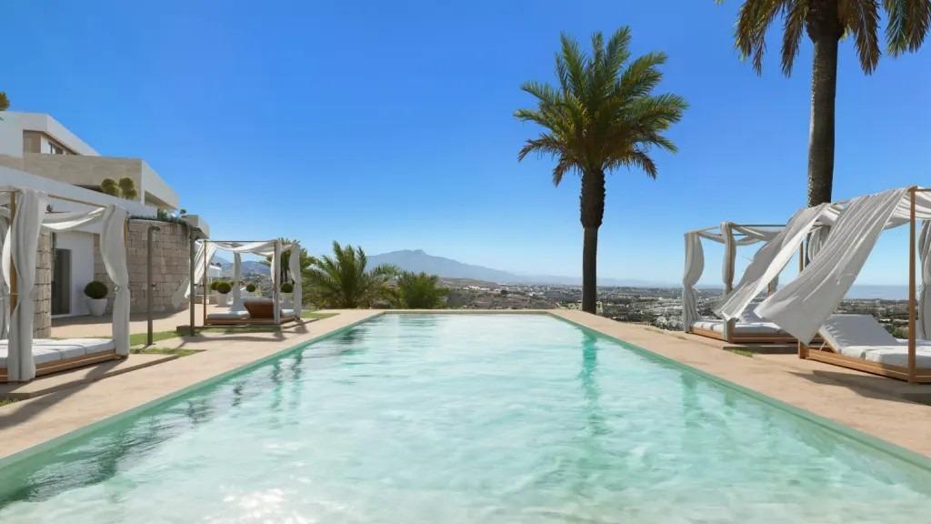 New build, 5 bedroom, 5 bathroom apartment in Estepona